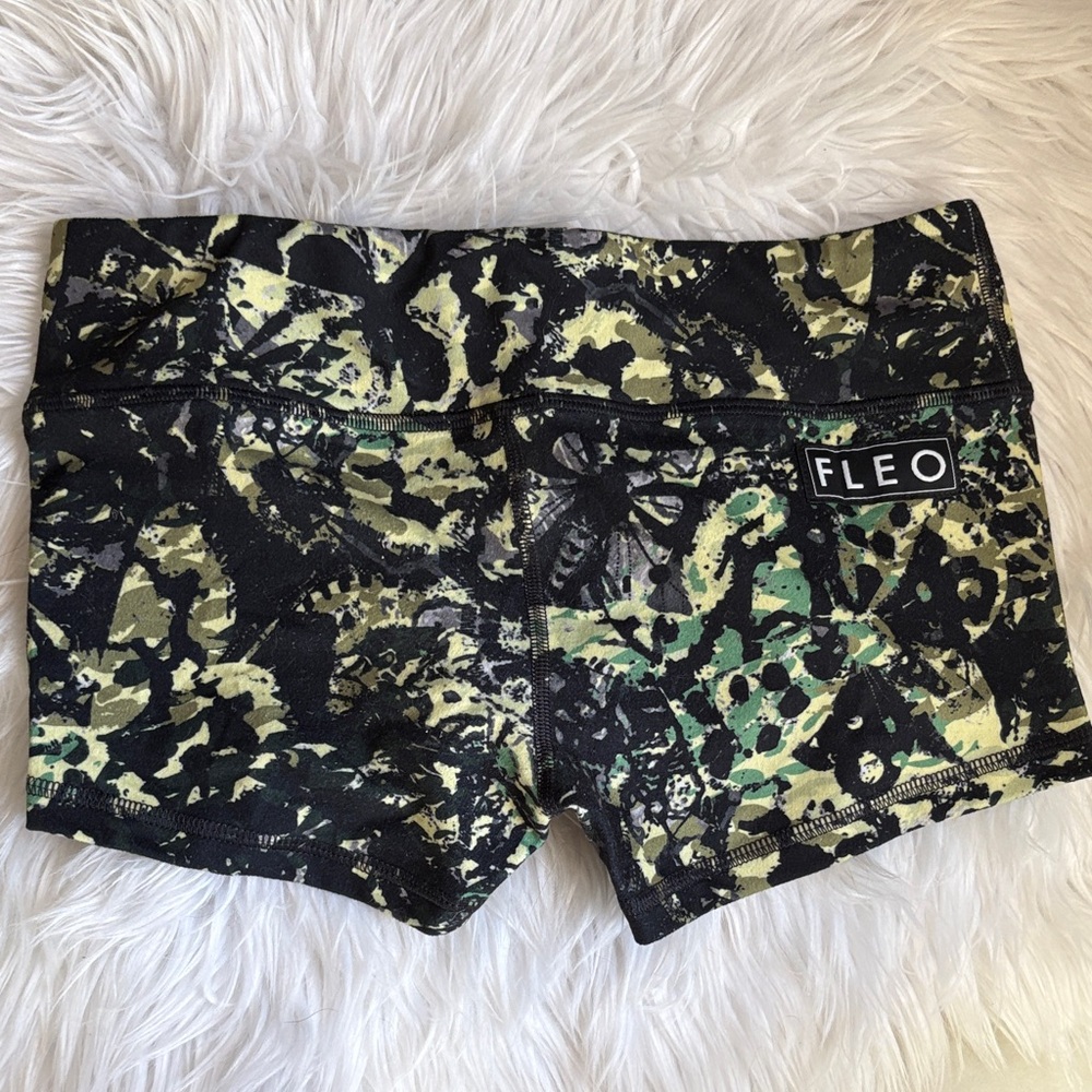 Fleo Women's Athletic Shorts in Black and Green Camo